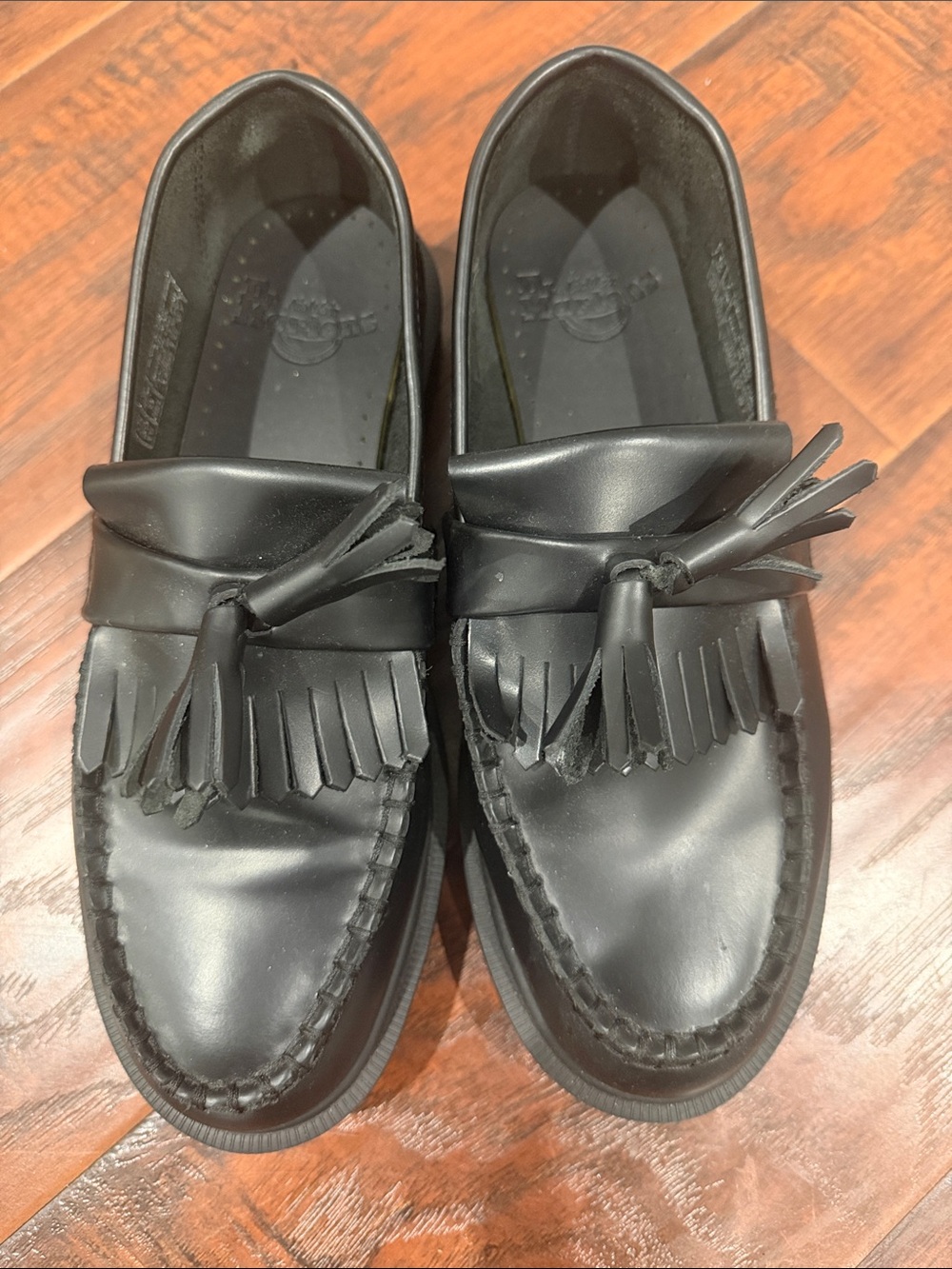 Dr. Martens Adrian loafer. Unisex.